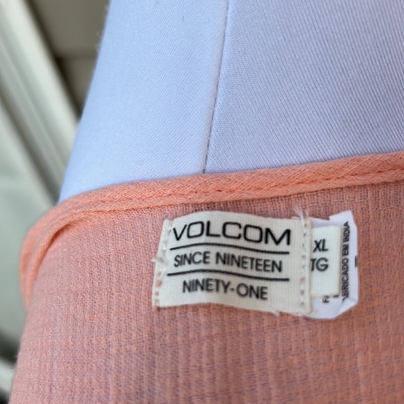 Volcom womens longsleeve scoop neck&back peach blouse - Picture 6 of 6